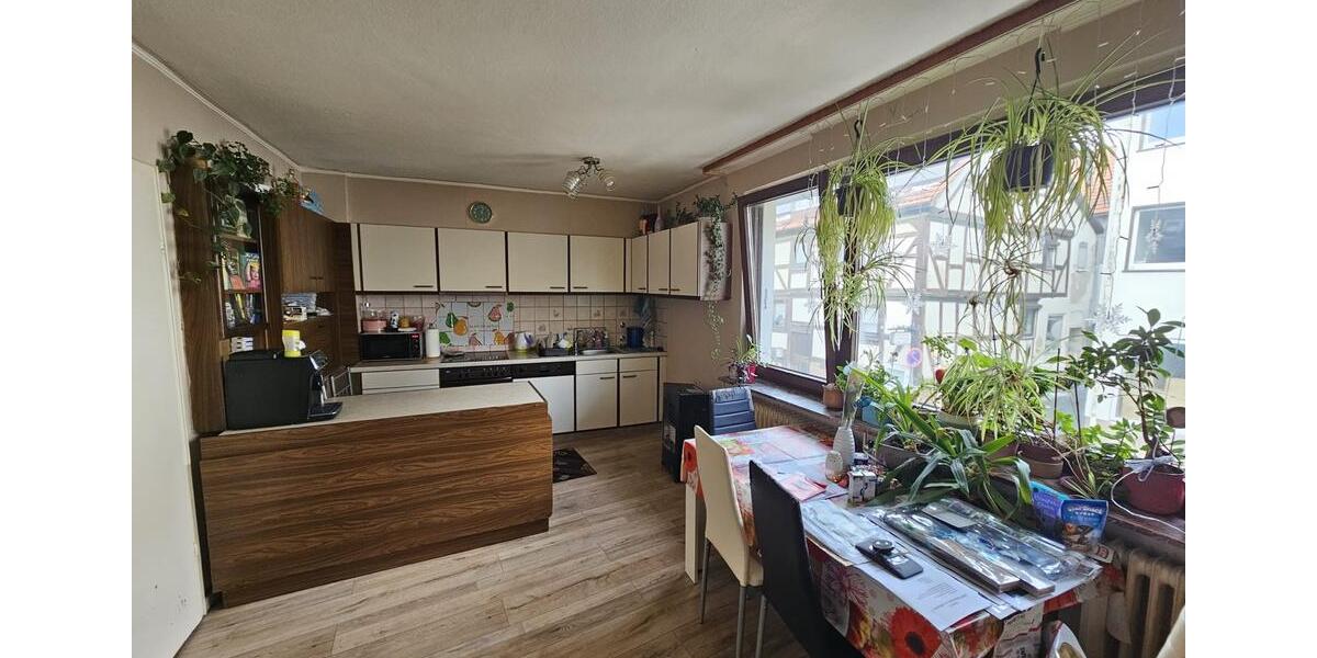 Mehrfamilienhaus, Wohnhaus Niedenstein - 8 Zimmer, 240 m&sup2;, 259.500&euro; | Angebot:26021587