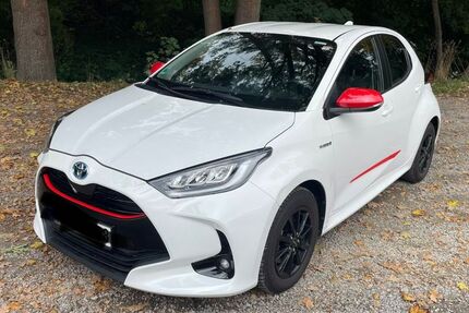Toyota Yaris 6.363 km 17.900 € Kassel 34128