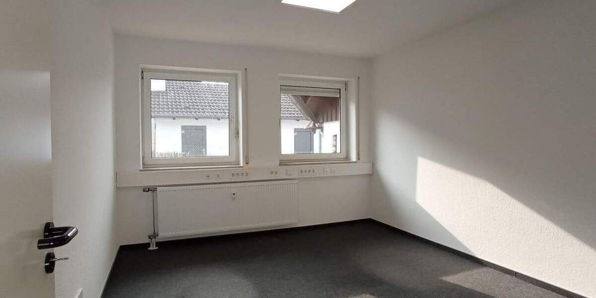 Gewerbeobjekt Niestetal Sandershausen - 1.600&euro; | Angebot:25733993