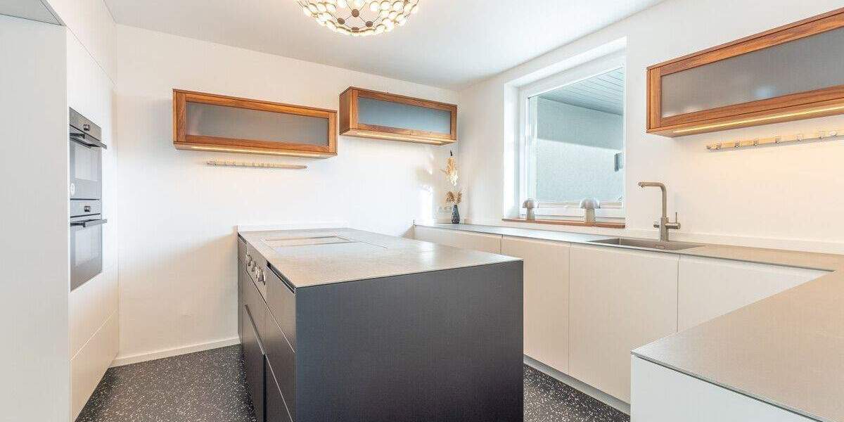 Einfamilienhaus Kassel Nordshausen - 7 Zimmer, 203 m&sup2;, 790.000&euro; | Angebot:25684842