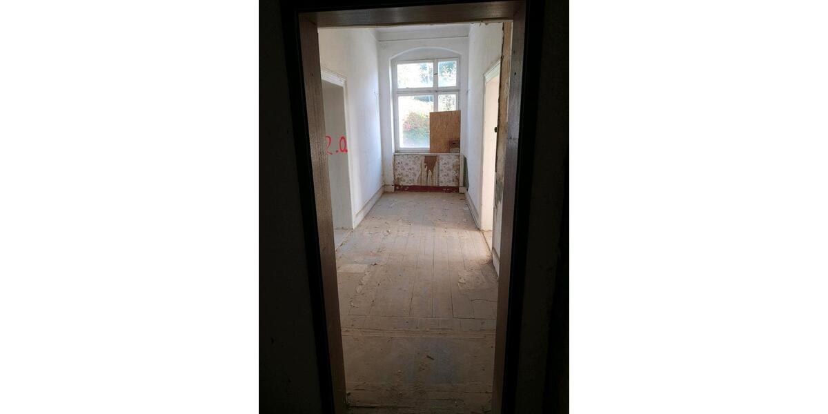 Einfamilienhaus Großalmerode - 30 Zimmer, 1.300 m&sup2;, 345.000&euro; | Angebot:26847321