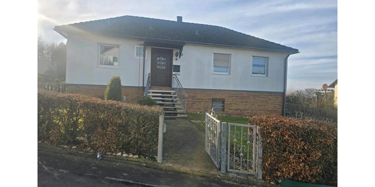 Einfamilienhaus Felsberg - 7 Zimmer, 123 m&sup2;, 250.000&euro; | Angebot:26698486