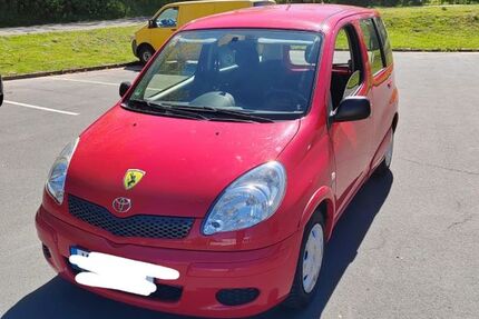 Toyota Yaris 209.000 km 1.650 &euro; Niestetal 34266