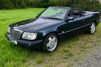 Mercedes-Benz E 200 230.000 km 15.900 &euro; Schauenburg 34270