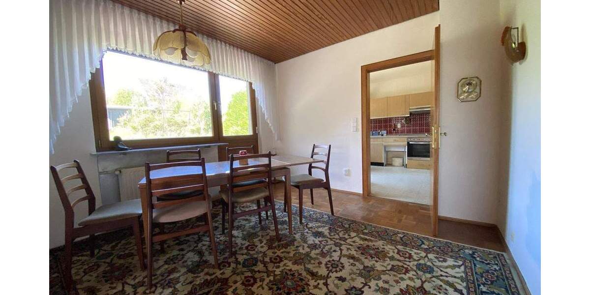 Einfamilienhaus Fuldatal Simmershausen - 9 Zimmer, 190 m&sup2;, 198.000&euro; | Angebot:25674202