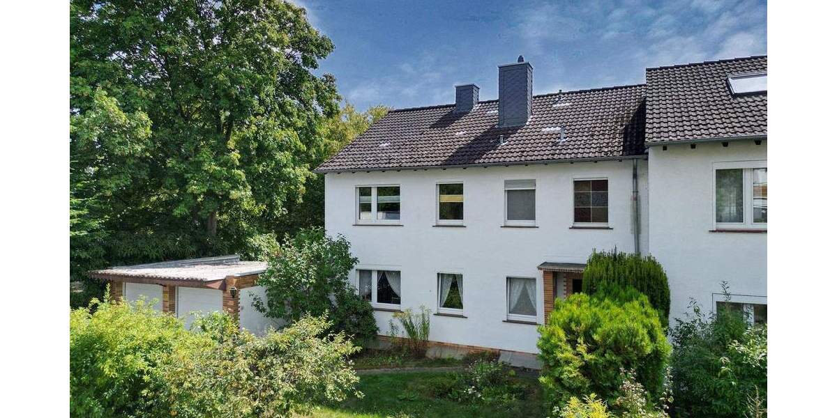 Reihenendhaus Kassel Kirchditmold - 8 Zimmer, 166 m&sup2;, 348.000&euro; | Angebot:25674208