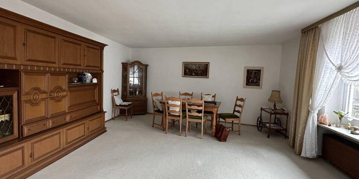 Mehrfamilienhaus, Wohnhaus Gudensberg Obervorschütz - 9 Zimmer, 239 m&sup2;, 125.000&euro; | Angebot:26154872