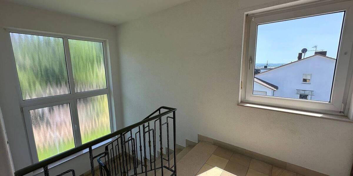 Mehrfamilienhaus, Wohnhaus Niedenstein - 8 Zimmer, 205 m&sup2;, 345.000&euro; | Angebot:26740416