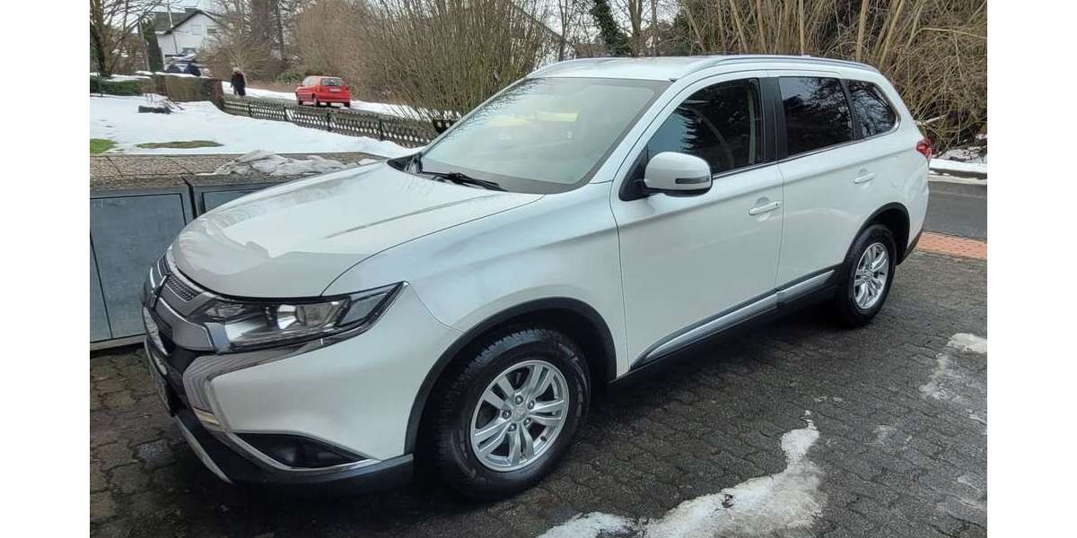 Mitsubishi Outlander 60.000 km 20.990 &euro; Ahnatal 34292