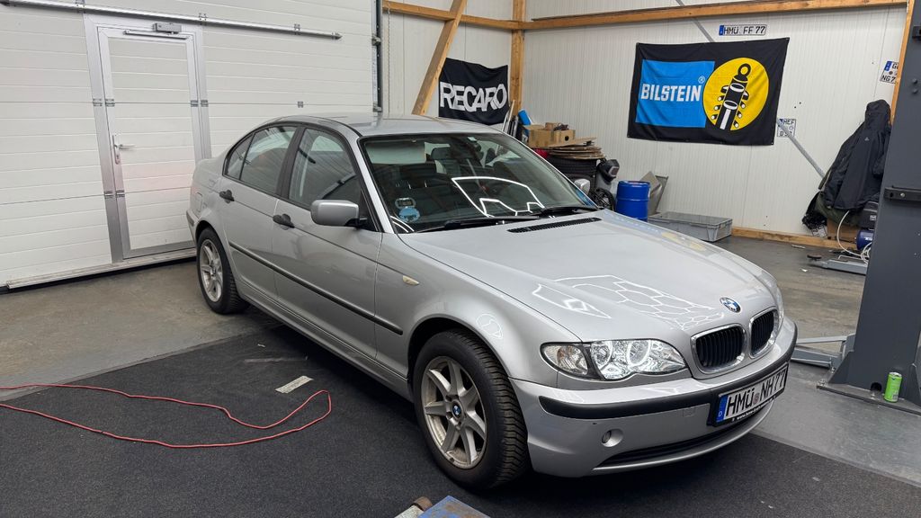 BMW 316 210.000 km 1.999 &euro; Scheden 37127