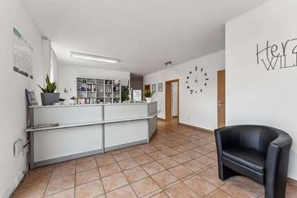 Büro in Bad Emstal Sand 159.000 € 95 m²