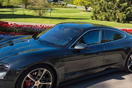 Porsche Taycan 36.800 km 59.900 &euro; Kassel 34117