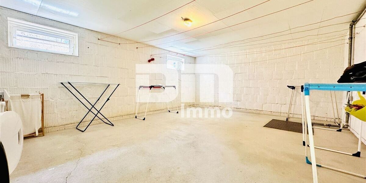 Exklusive Dachgeschosswohnung mit Balkon & Garage in gefragter Lage der Eichwaldsiedlung - Dachgeschoßwohnung Kassel Bettenhausen | Angebot:27070859