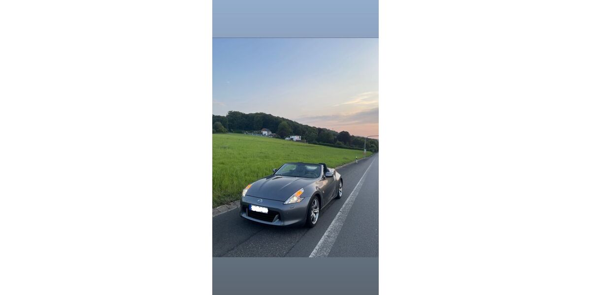 Nissan 370Z 102.000 km 21.999 &euro; Kassel 34117