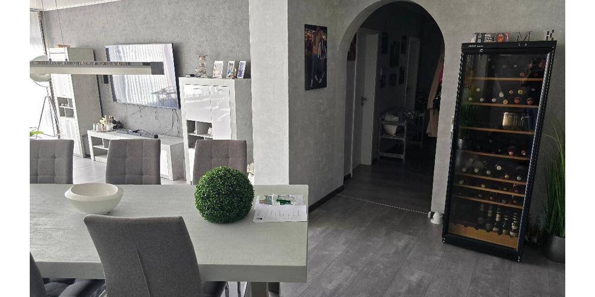 Penthousewohnung in Panoramalage am Waldrand von Nordhessen in Nieste 4 zimmer