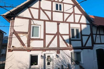 Haus Malsfeld - 5 Zimmer, 120 m&sup2;, 158.000&euro; | Angebot:26669685
