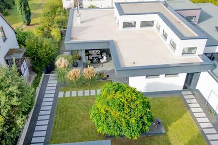 Haus zum Kaufen in Kassel 895.000 € 242.67 m² 6 zimmer