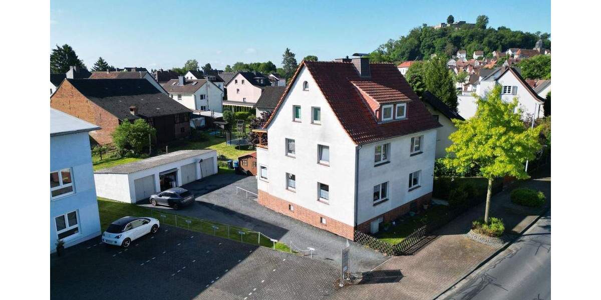 MFH mit 3 Wohneinheiten in Gudensberg 9 zimmer