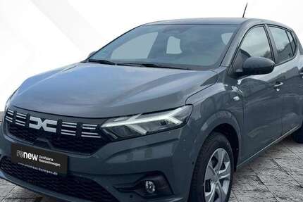 Dacia Sandero 1.800 km 17.825 &euro; Kassel 34121