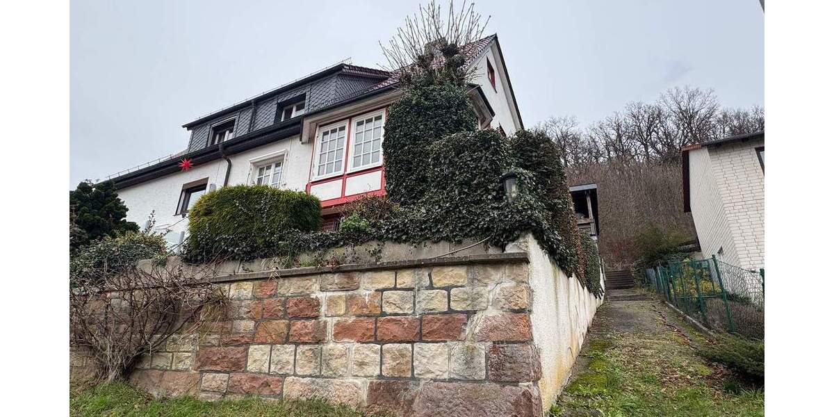 Doppelhaushälfte Helsa - 5 Zimmer, 110 m&sup2;, 175.000&euro; | Angebot:23948383