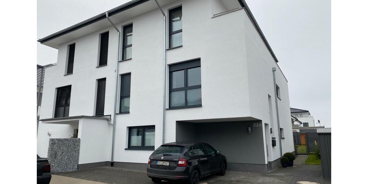 Doppelhaushälfte + zwei vermietete WE im Neubaugebiet (2019) 14 zimmer