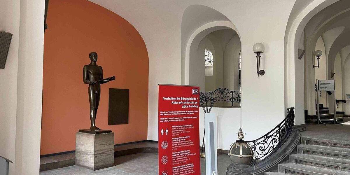 Repräsentative Büro-Praxisfläche in herrschaftlichem Gebäude 1 zimmer