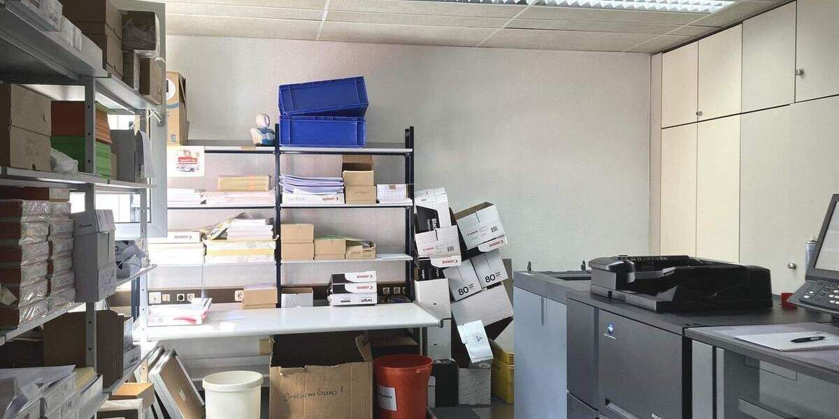 Büroetage (2.OG) in Gewerbegebiet Kassel-Waldau zimmer