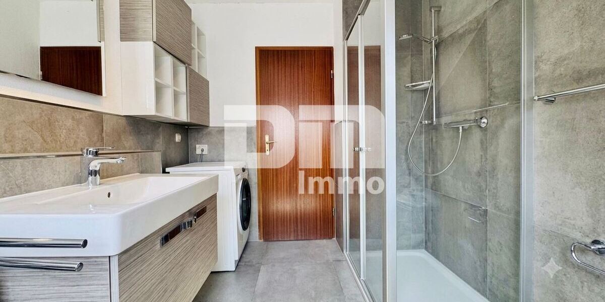 Exklusive Dachgeschosswohnung mit Balkon & Garage in gefragter Lage der Eichwaldsiedlung - Dachgeschoßwohnung Kassel Bettenhausen | Angebot:27070859