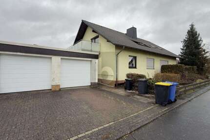 Haus Gudensberg - 8 Zimmer, 260 m&sup2;, 450.000&euro; | Angebot:25549337