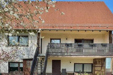 Haus Schauenburg / Breitenbach Breitenbach - 8 Zimmer, 221 m&sup2;, 345.000&euro; | Angebot:25822457