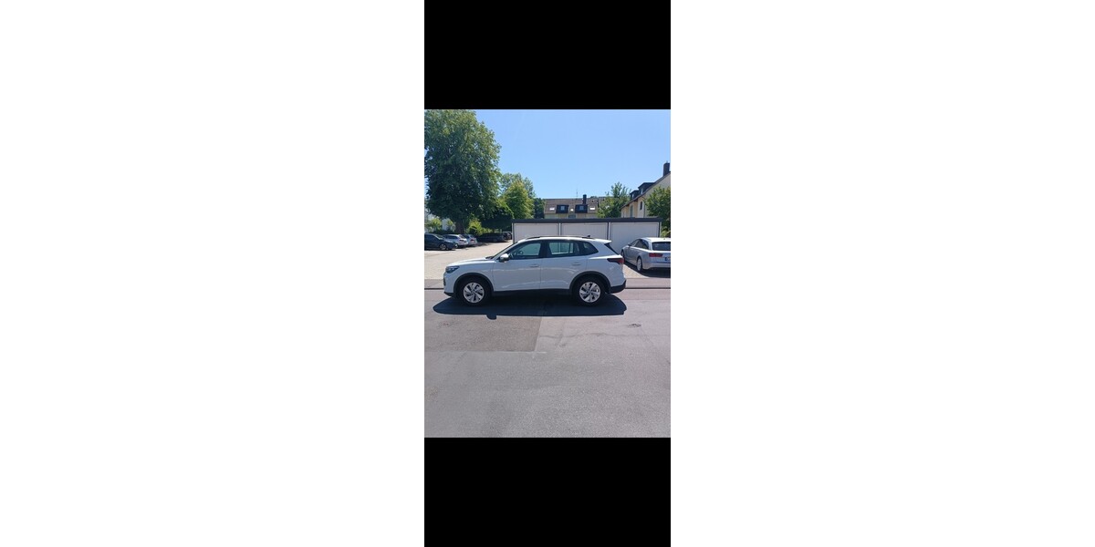 VW Tiguan 16.000 km 36.300 € Kassel 34117