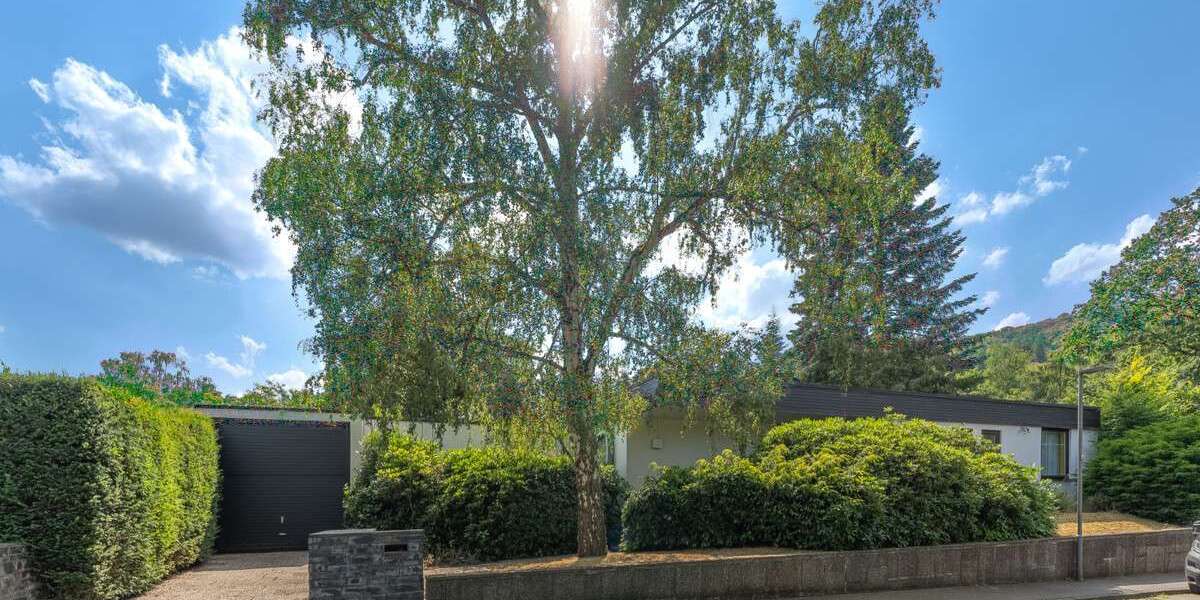 Haus zum Kaufen in Kassel 1.200.000 € 230 m² 6 zimmer