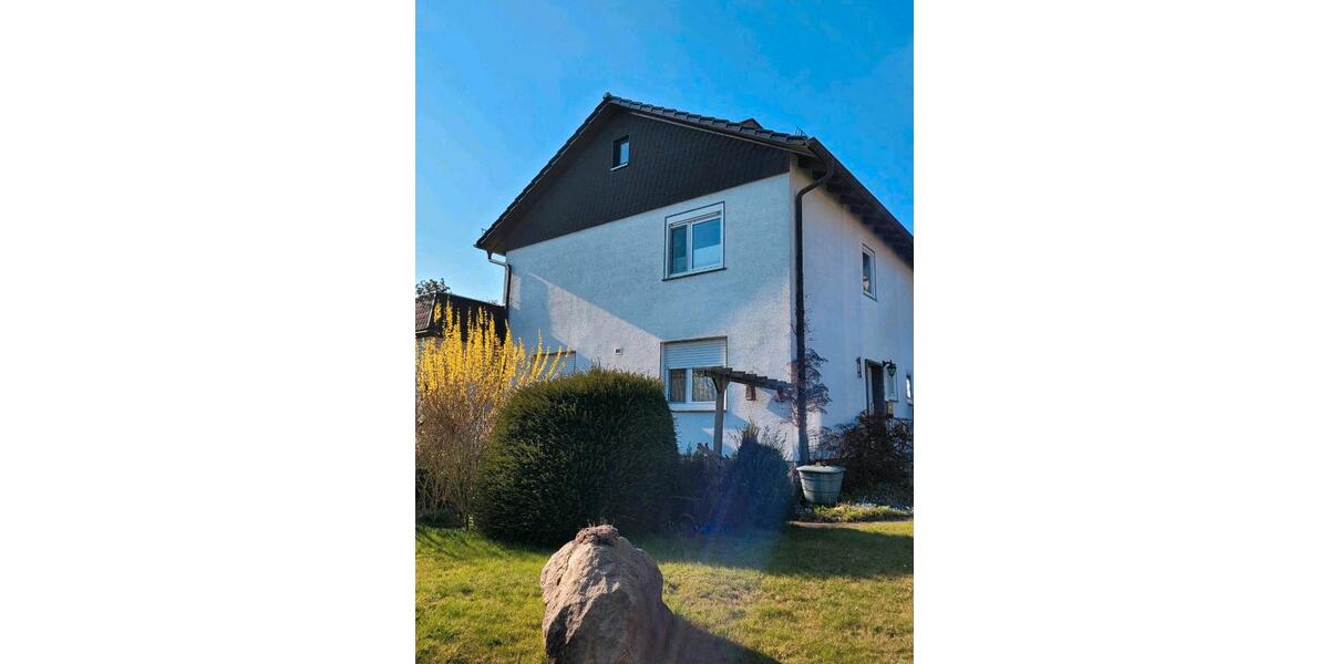 Doppelhaushälfte Baunatal - 5 Zimmer, 141 m&sup2;, 320.000&euro; | Angebot:25943961