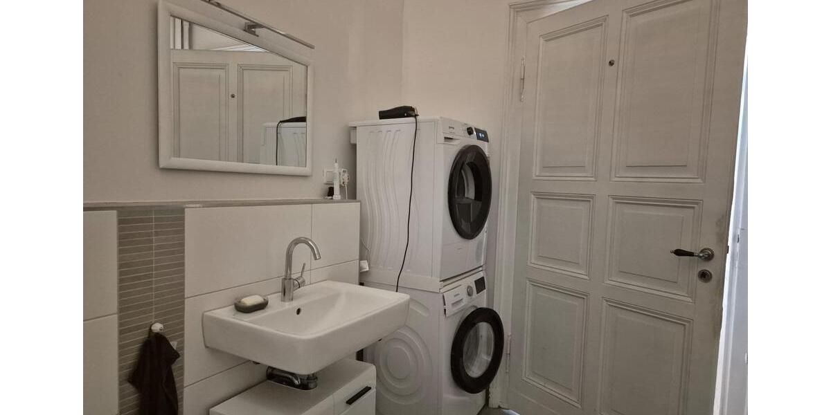 Etagenwohnung Kassel Vorderer Westen - 3 Zimmer, 106 m&sup2;, 1.200&euro; | Angebot:25892271