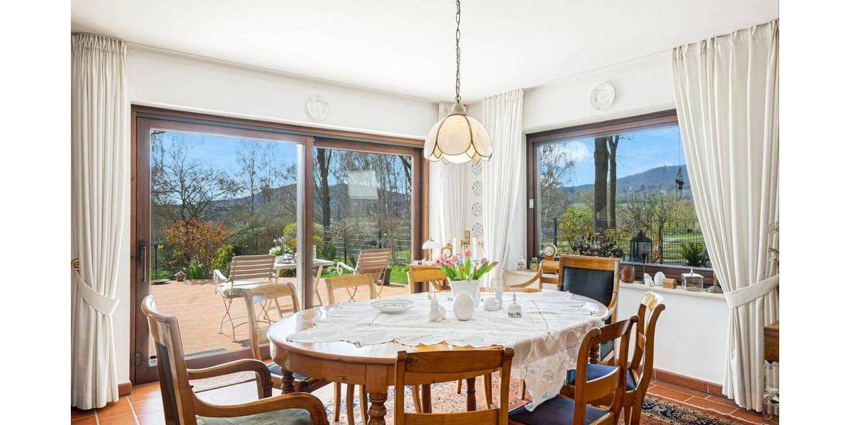 Einfamilienhaus Kassel / Niederzwehren Süsterfeld/Helleböhn - 7 Zimmer, 268 m&sup2;, 769.000&euro; | Angebot:26308833