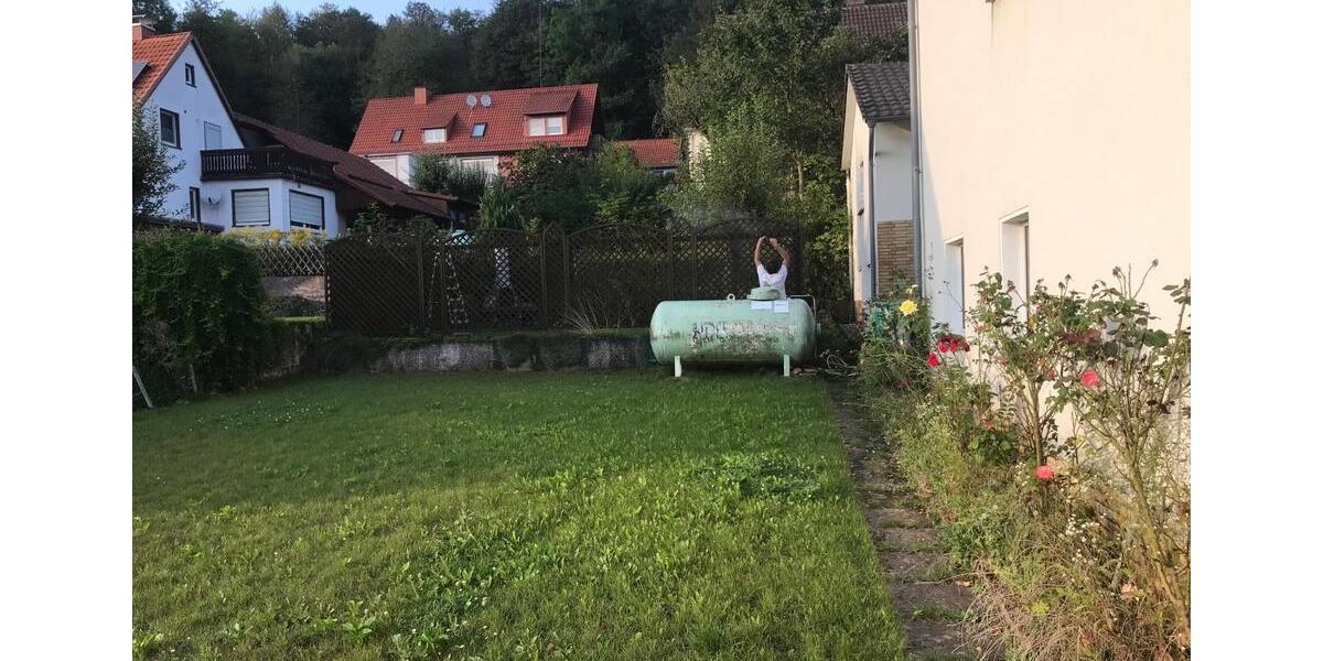 Einfamilienhaus Hessisch Lichtenau - 7 Zimmer, 165 m&sup2;, 149.000&euro; | Angebot:26987636