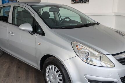 Opel Corsa 32.762 km 5.990 &euro; Baunatal 34225