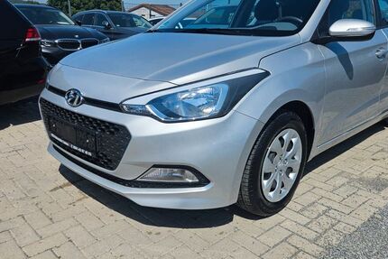 Hyundai i20 33.425 km 9.350 &euro; Calden 34379