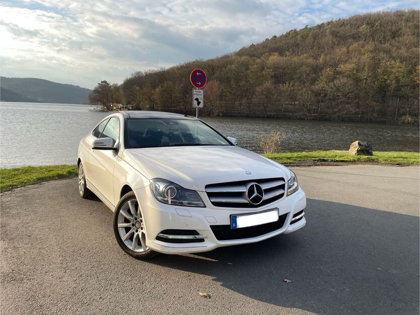 Mercedes-Benz C 250 84.000 km 19.400 € Felsberg 34587