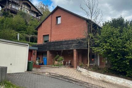 Haus Hann. Münden - 12 Zimmer, 290 m&sup2;, 420.000&euro; | Angebot:25341898