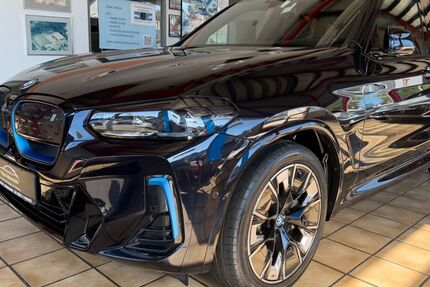 BMW iX3 64.000 km 41.500 &euro; Grebenstein 34393