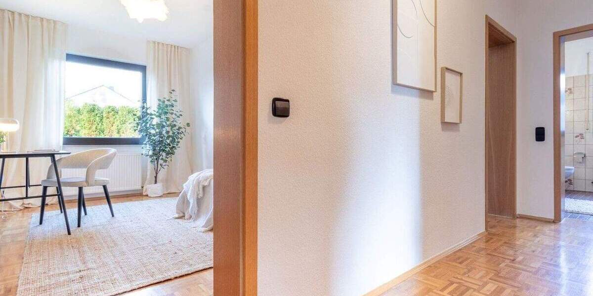 ***Lichtdurchflutete 4-Zimmer-Wohnung in Kassel-Harleshausen - mit großem Balkon & Garage*** 4 zimmer