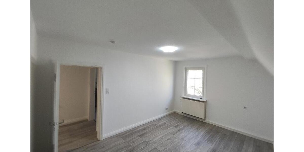 Etagenwohnung Hofgeismar - 3 Zimmer, 120 m&sup2;, 960&euro; | Angebot:26287932