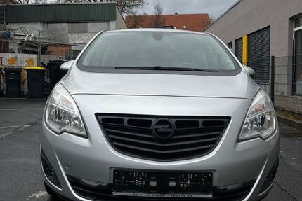 Opel Meriva 142.000 km 2.500 &euro; kassel 34127