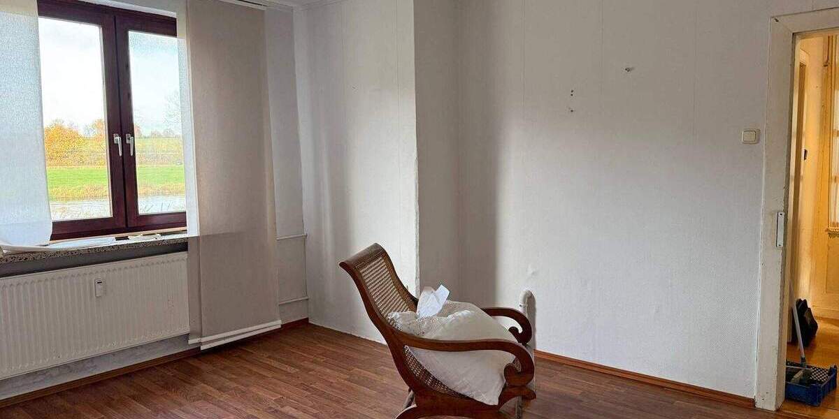 Mehrfamilienhaus, Wohnhaus Felsberg / Wolfershausen Wolfershausen - 9 Zimmer, 234 m&sup2;, 249.900&euro; | Angebot:25666369