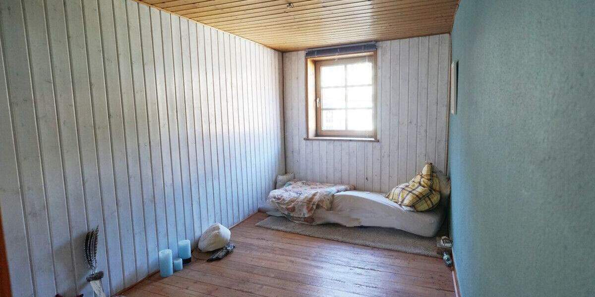 Mehrfamilienhaus, Wohnhaus Baunatal / Kirchbauna Kirchbauna - 7 Zimmer, 154 m&sup2;, 237.000&euro; | Angebot:25727962