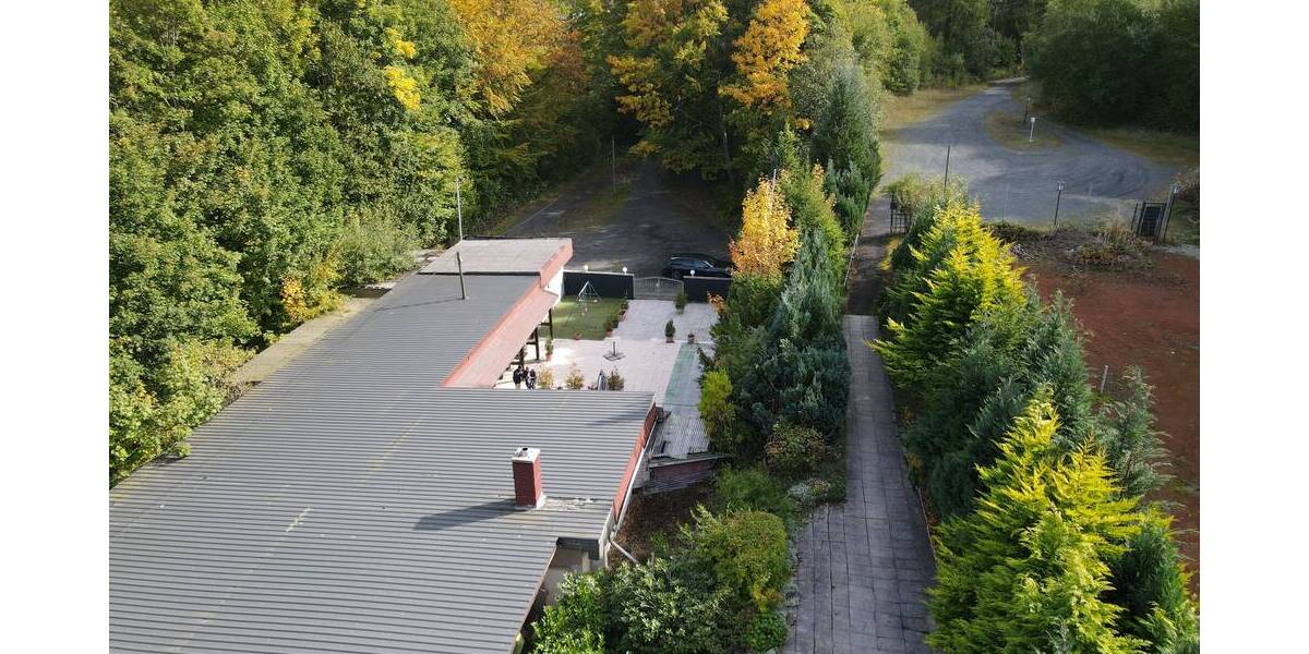 Erfolgreiche Investition: Gewerbeimmobilie mit Restaurant, Pension und Fitnessstudio zimmer