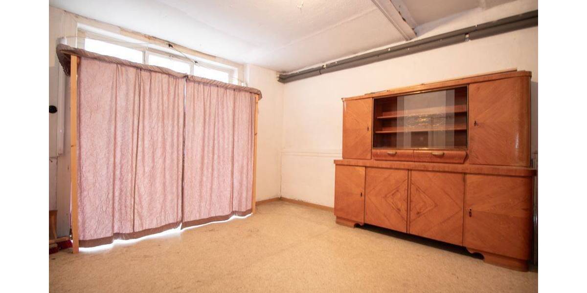 Reihenendhaus Hessisch Lichtenau - 6 Zimmer, 165 m&sup2;, 120.000&euro; | Angebot:25799614