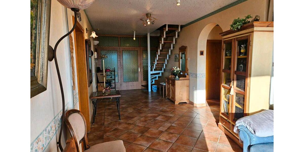 Mehrfamilienhaus, Wohnhaus Malsfeld - 11 Zimmer, 330 m&sup2;, 499.000&euro; | Angebot:24308778