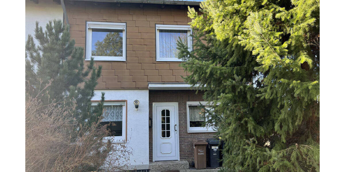 Solides, gepflegtes Reihenendhaus mit Garage in Vellmar 4 zimmer